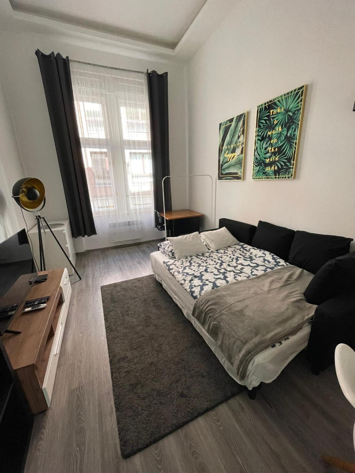 Soho Suites - Kazinczy Budapest Esterno foto